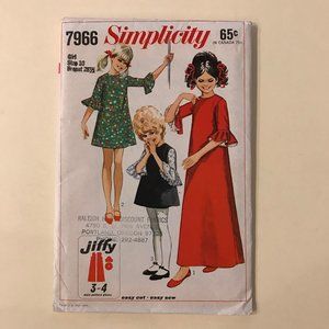 VINTAGE Simplicity sewing pattern NEVER USED